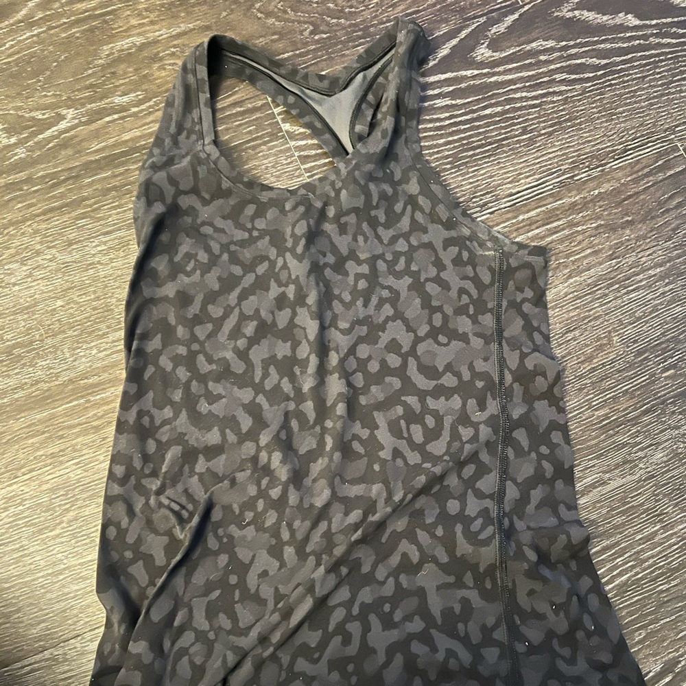 Lulu lemon racer back tank, size 6, great condition